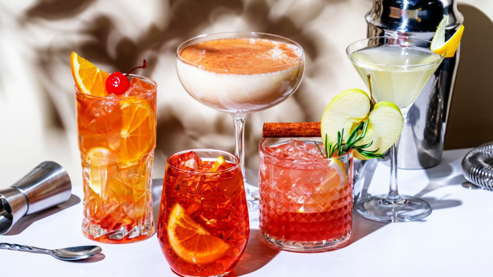 Crafting the Perfect Mocktail Menu for All Ages & Dietary Needs