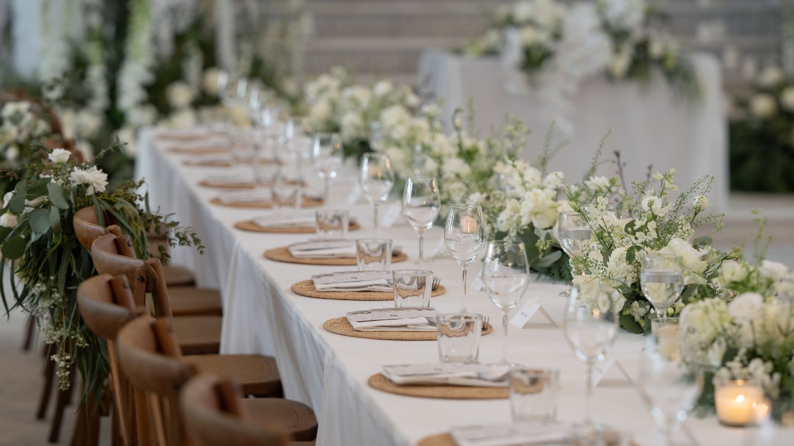 The Impact of Table Settings and Seating Arrangements on Guest Experience
